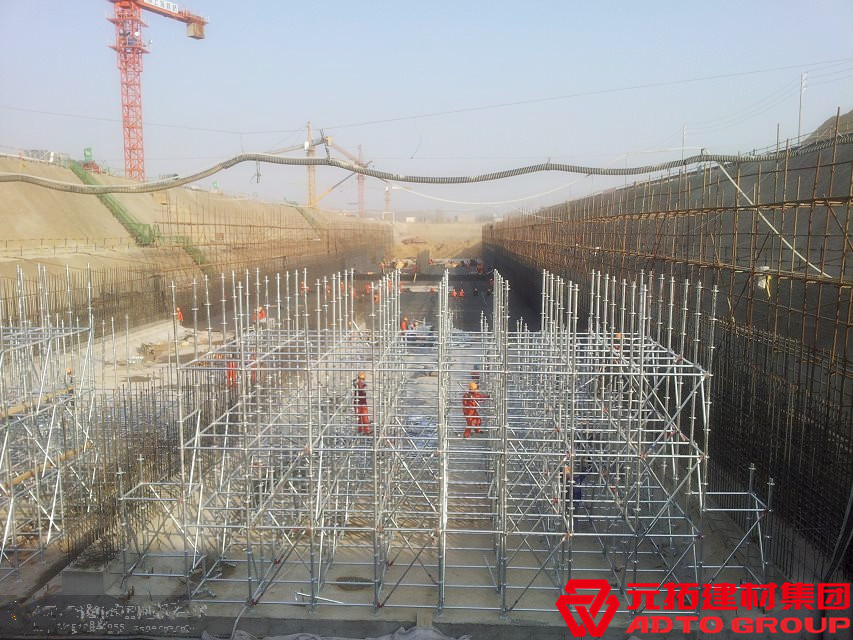 元拓盤扣式腳手架應(yīng)用于鄭州新鄭國際機(jī)場(chǎng)二期擴(kuò)建工程