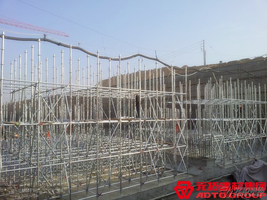 盤扣式腳手架在搭設過程中需要哪些技術措施？